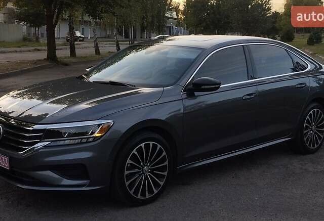 Серый Фольксваген Пассат, объемом двигателя 2 л и пробегом 83 тыс. км за 19200 $, фото 2 на Automoto.ua