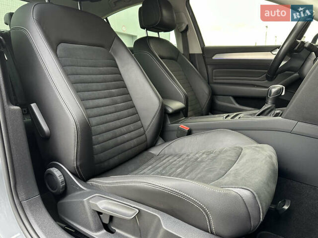 Серый Фольксваген Пассат, объемом двигателя 1.97 л и пробегом 189 тыс. км за 27999 $, фото 52 на Automoto.ua