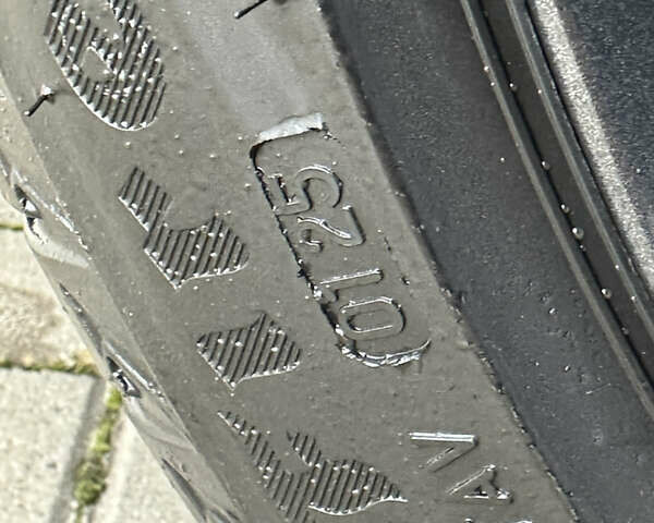 Серый Фольксваген Пассат, объемом двигателя 1.97 л и пробегом 189 тыс. км за 29999 $, фото 13 на Automoto.ua