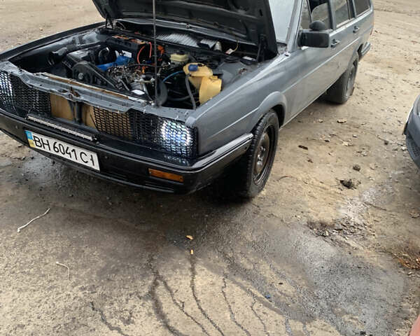 Сірий Фольксваген Пассат, об'ємом двигуна 2.32 л та пробігом 430 тис. км за 1100 $, фото 1 на Automoto.ua