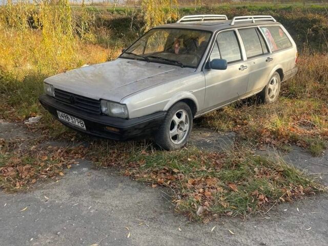 Серый Фольксваген Пассат, объемом двигателя 1.6 л и пробегом 482 тыс. км за 600 $, фото 1 на Automoto.ua