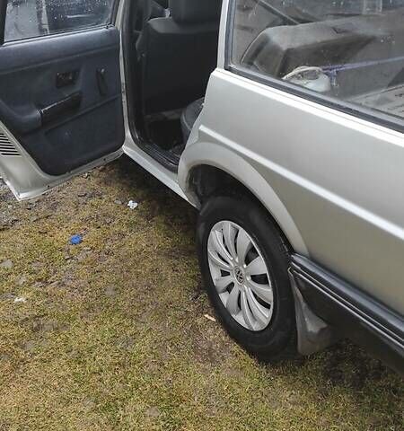 Серый Фольксваген Пассат, объемом двигателя 0 л и пробегом 200 тыс. км за 1000 $, фото 8 на Automoto.ua