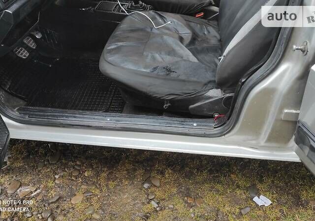 Серый Фольксваген Пассат, объемом двигателя 0 л и пробегом 200 тыс. км за 1000 $, фото 12 на Automoto.ua