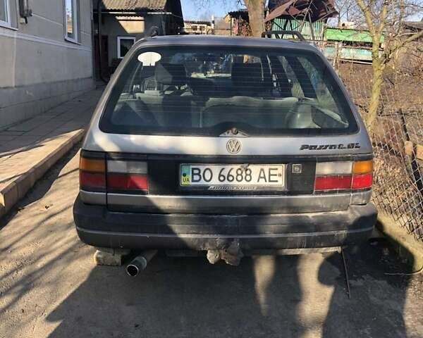 Сірий Фольксваген Пассат, об'ємом двигуна 1.8 л та пробігом 300 тис. км за 1900 $, фото 2 на Automoto.ua