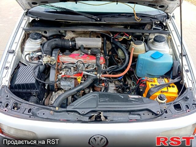 Серый Фольксваген Пассат, объемом двигателя 1.9 л и пробегом 200 тыс. км за 1350 $, фото 4 на Automoto.ua