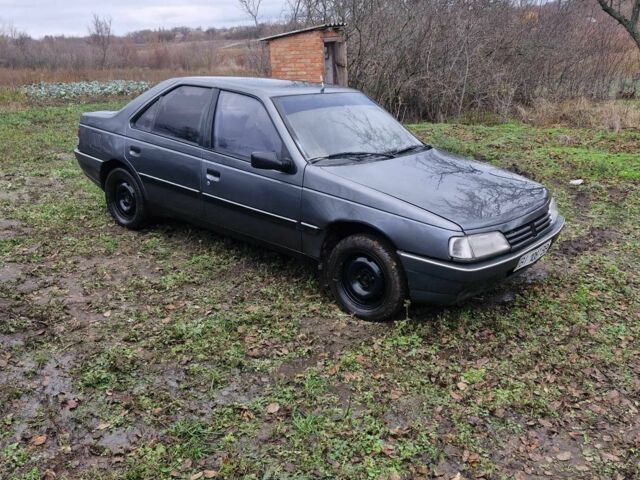 Серый Фольксваген Пассат, объемом двигателя 1.6 л и пробегом 207 тыс. км за 1500 $, фото 1 на Automoto.ua