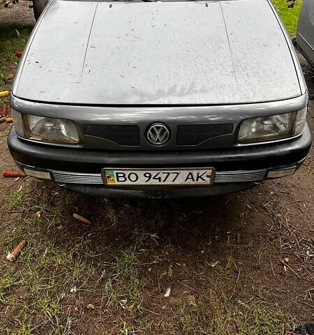 Серый Фольксваген Пассат, объемом двигателя 1.78 л и пробегом 10 тыс. км за 2800 $, фото 1 на Automoto.ua