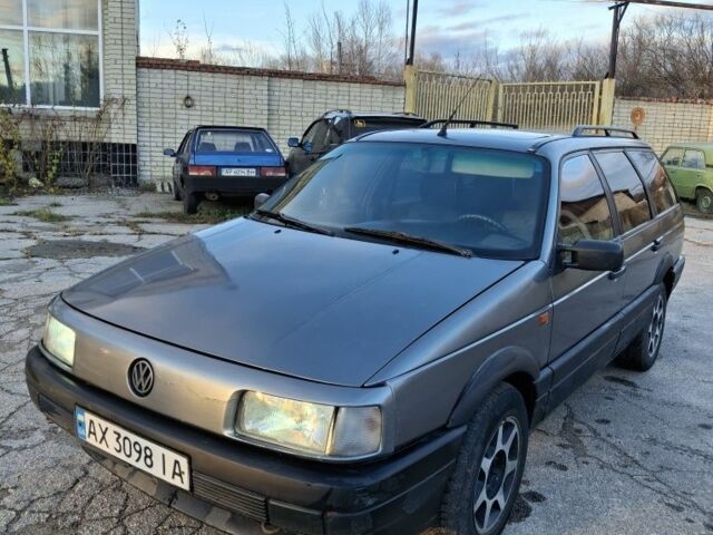 Сірий Фольксваген Пассат, об'ємом двигуна 1.8 л та пробігом 111 тис. км за 1550 $, фото 1 на Automoto.ua