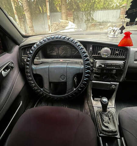 Серый Фольксваген Пассат, объемом двигателя 1.78 л и пробегом 10 тыс. км за 2800 $, фото 7 на Automoto.ua