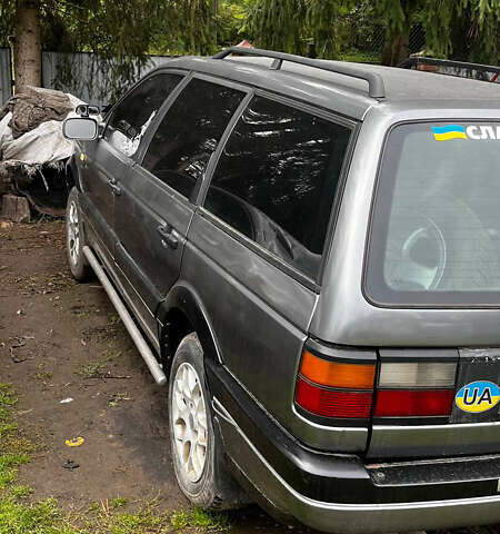 Серый Фольксваген Пассат, объемом двигателя 1.78 л и пробегом 10 тыс. км за 2800 $, фото 3 на Automoto.ua