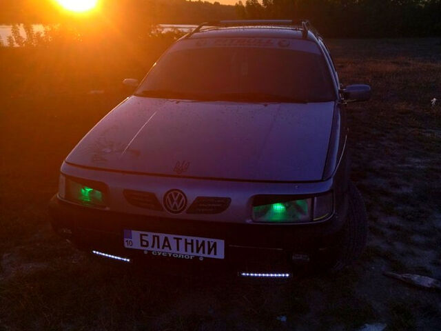 Сірий Фольксваген Пассат, об'ємом двигуна 1.8 л та пробігом 0 тис. км за 1800 $, фото 2 на Automoto.ua