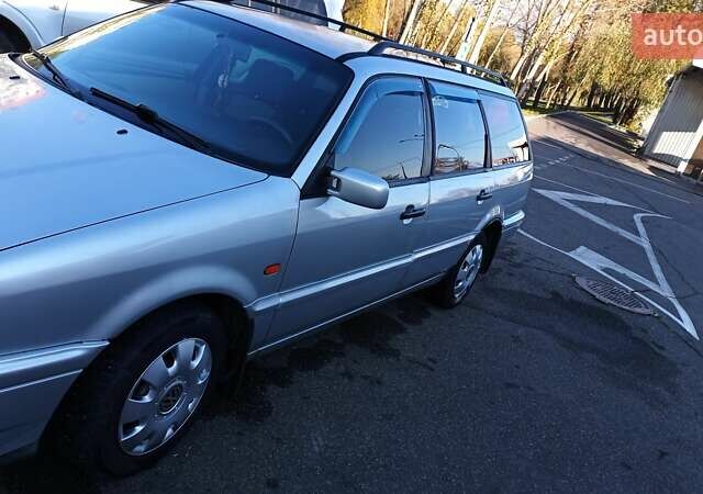 Сірий Фольксваген Пассат, об'ємом двигуна 1.8 л та пробігом 447 тис. км за 2900 $, фото 6 на Automoto.ua