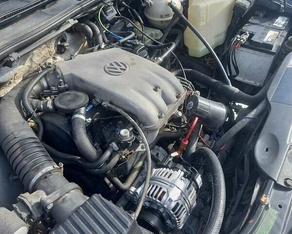 Серый Фольксваген Пассат, объемом двигателя 1.6 л и пробегом 295 тыс. км за 2600 $, фото 8 на Automoto.ua