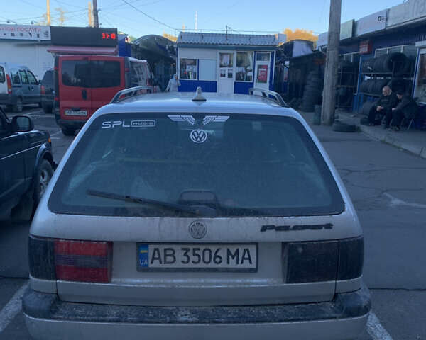 Сірий Фольксваген Пассат, об'ємом двигуна 1.98 л та пробігом 400 тис. км за 1500 $, фото 4 на Automoto.ua