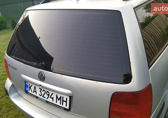 Сірий Фольксваген Пассат, об'ємом двигуна 1.6 л та пробігом 333 тис. км за 3400 $, фото 24 на Automoto.ua