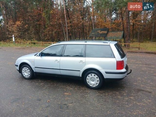 Серый Фольксваген Пассат, объемом двигателя 1.9 л и пробегом 350 тыс. км за 2999 $, фото 5 на Automoto.ua