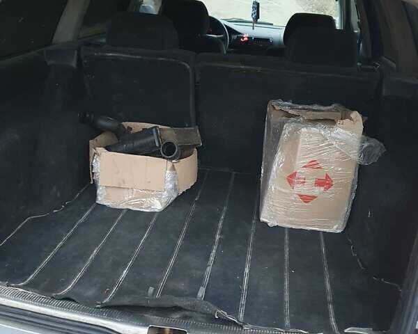 Сірий Фольксваген Пассат, об'ємом двигуна 1.9 л та пробігом 400 тис. км за 2500 $, фото 25 на Automoto.ua