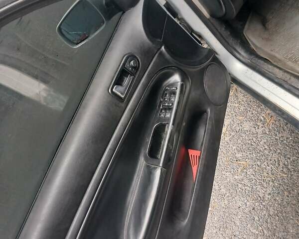 Серый Фольксваген Пассат, объемом двигателя 1.9 л и пробегом 350 тыс. км за 2999 $, фото 11 на Automoto.ua