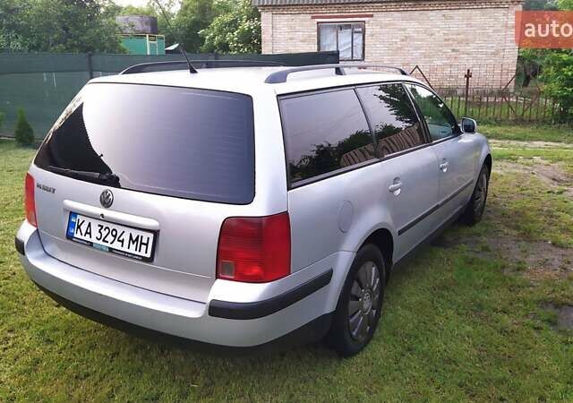 Сірий Фольксваген Пассат, об'ємом двигуна 1.6 л та пробігом 333 тис. км за 3400 $, фото 3 на Automoto.ua