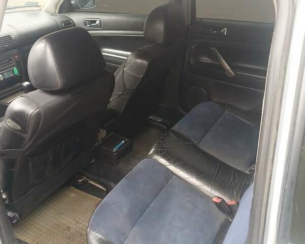 Серый Фольксваген Пассат, объемом двигателя 1.9 л и пробегом 350 тыс. км за 2999 $, фото 9 на Automoto.ua