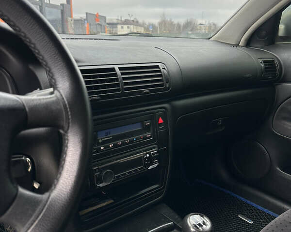 Сірий Фольксваген Пассат, об'ємом двигуна 1.9 л та пробігом 426 тис. км за 3750 $, фото 8 на Automoto.ua