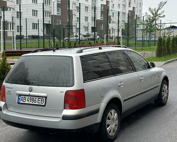 Серый Фольксваген Пассат, объемом двигателя 1.78 л и пробегом 210 тыс. км за 3000 $, фото 3 на Automoto.ua
