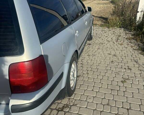 Серый Фольксваген Пассат, объемом двигателя 1.9 л и пробегом 360 тыс. км за 3400 $, фото 5 на Automoto.ua