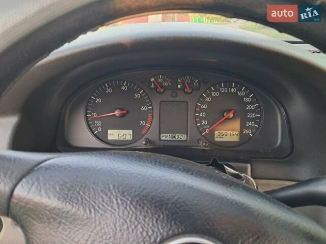 Серый Фольксваген Пассат, объемом двигателя 1.8 л и пробегом 359 тыс. км за 3500 $, фото 5 на Automoto.ua