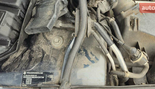 Сірий Фольксваген Пассат, об'ємом двигуна 1.78 л та пробігом 290 тис. км за 2800 $, фото 35 на Automoto.ua