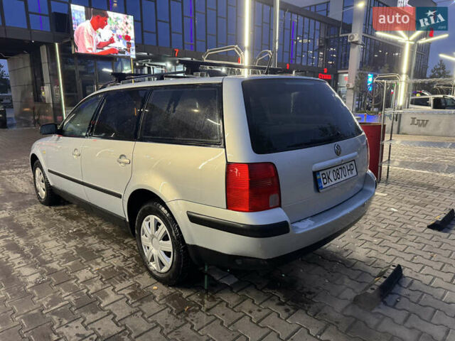 Серый Фольксваген Пассат, объемом двигателя 1.6 л и пробегом 170 тыс. км за 3599 $, фото 6 на Automoto.ua