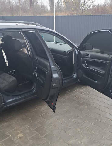 Сірий Фольксваген Пассат, об'ємом двигуна 1.78 л та пробігом 290 тис. км за 2800 $, фото 13 на Automoto.ua