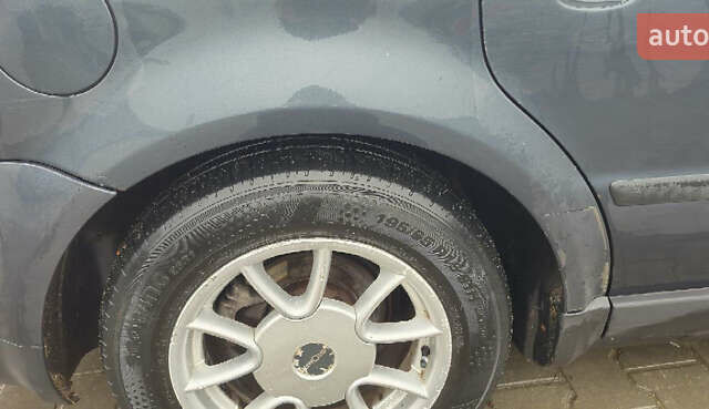 Сірий Фольксваген Пассат, об'ємом двигуна 1.78 л та пробігом 290 тис. км за 2800 $, фото 15 на Automoto.ua