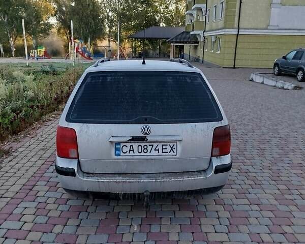 Серый Фольксваген Пассат, объемом двигателя 1.9 л и пробегом 540 тыс. км за 2500 $, фото 8 на Automoto.ua