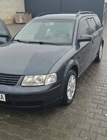 Сірий Фольксваген Пассат, об'ємом двигуна 1.78 л та пробігом 290 тис. км за 2800 $, фото 8 на Automoto.ua