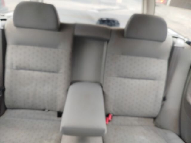 Серый Фольксваген Пассат, объемом двигателя 1.9 л и пробегом 261 тыс. км за 2800 $, фото 3 на Automoto.ua