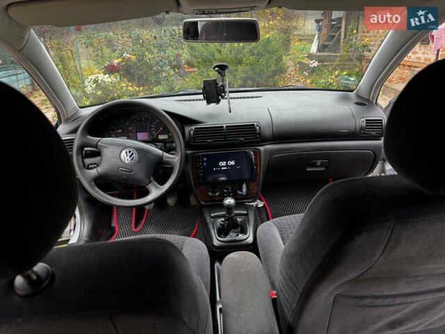 Серый Фольксваген Пассат, объемом двигателя 1.6 л и пробегом 386 тыс. км за 5000 $, фото 12 на Automoto.ua