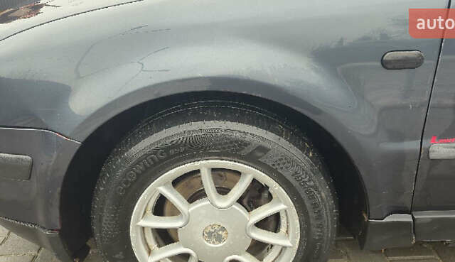 Сірий Фольксваген Пассат, об'ємом двигуна 1.78 л та пробігом 290 тис. км за 2800 $, фото 17 на Automoto.ua