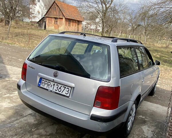 Сірий Фольксваген Пассат, об'ємом двигуна 0 л та пробігом 250 тис. км за 1700 $, фото 6 на Automoto.ua