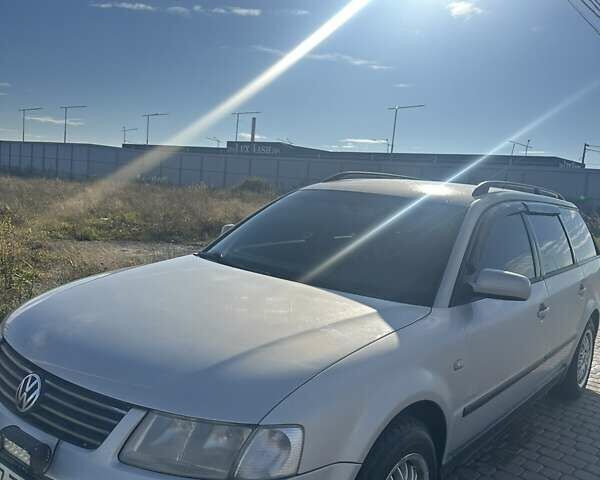 Серый Фольксваген Пассат, объемом двигателя 1.9 л и пробегом 360 тыс. км за 3400 $, фото 3 на Automoto.ua