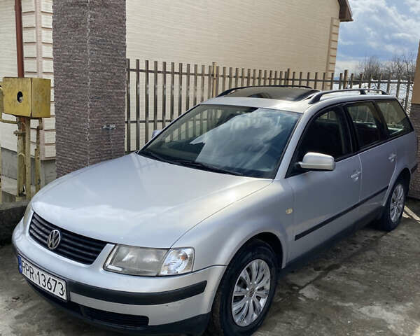 Сірий Фольксваген Пассат, об'ємом двигуна 0 л та пробігом 250 тис. км за 1700 $, фото 3 на Automoto.ua