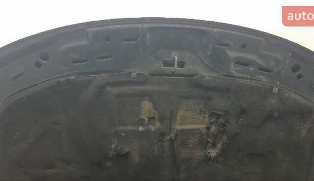 Сірий Фольксваген Пассат, об'ємом двигуна 1.78 л та пробігом 290 тис. км за 2800 $, фото 33 на Automoto.ua