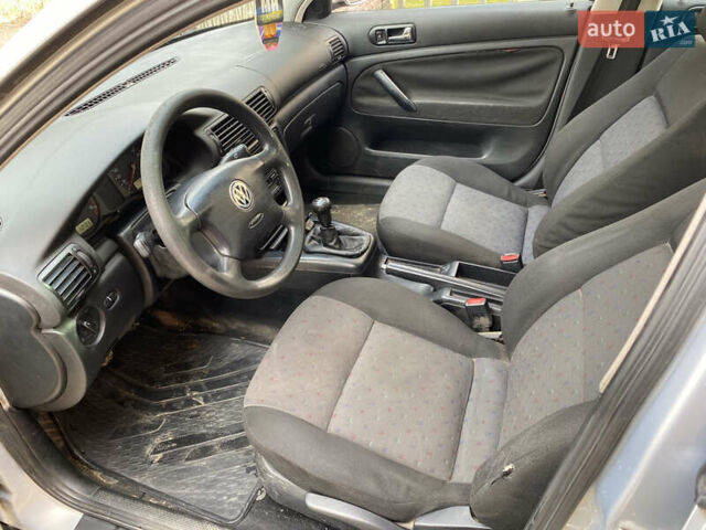 Сірий Фольксваген Пассат, об'ємом двигуна 0 л та пробігом 250 тис. км за 1700 $, фото 8 на Automoto.ua