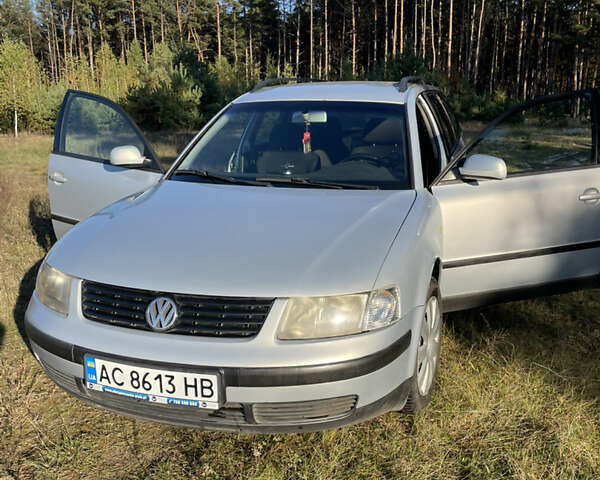 Серый Фольксваген Пассат, объемом двигателя 1.9 л и пробегом 366 тыс. км за 4200 $, фото 2 на Automoto.ua