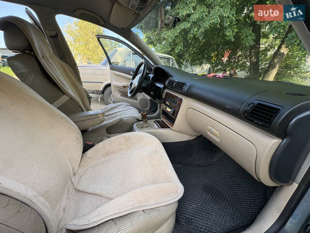 Сірий Фольксваген Пассат, об'ємом двигуна 1.9 л та пробігом 483 тис. км за 3700 $, фото 12 на Automoto.ua