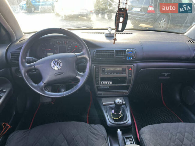 Сірий Фольксваген Пассат, об'ємом двигуна 1.9 л та пробігом 320 тис. км за 3999 $, фото 16 на Automoto.ua