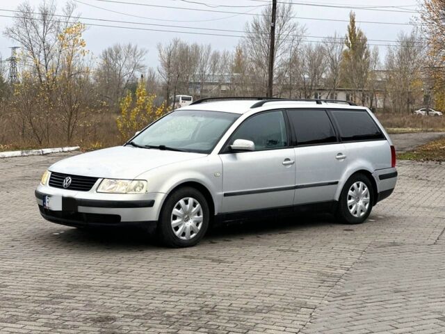 Серый Фольксваген Пассат, объемом двигателя 1.9 л и пробегом 370 тыс. км за 2299 $, фото 6 на Automoto.ua