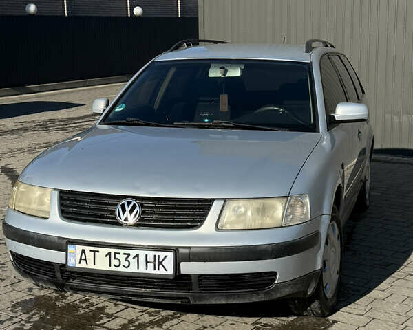 Серый Фольксваген Пассат, объемом двигателя 1.6 л и пробегом 284 тыс. км за 3800 $, фото 22 на Automoto.ua