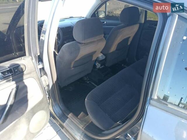 Серый Фольксваген Пассат, объемом двигателя 1.9 л и пробегом 658 тыс. км за 2800 $, фото 5 на Automoto.ua