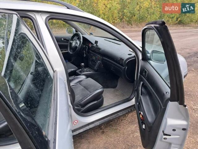 Сірий Фольксваген Пассат, об'ємом двигуна 1.9 л та пробігом 355 тис. км за 3150 $, фото 2 на Automoto.ua