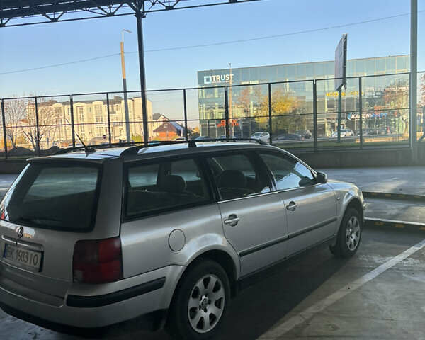 Серый Фольксваген Пассат, объемом двигателя 1.9 л и пробегом 400 тыс. км за 2300 $, фото 4 на Automoto.ua